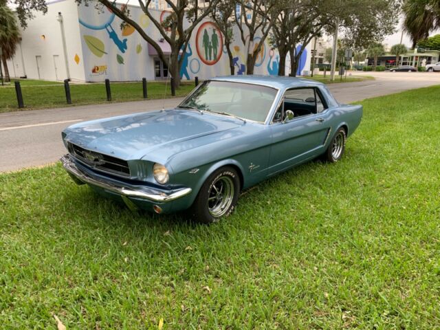 1965 Ford Mustang - photo 2