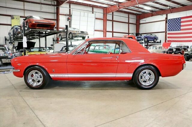 1965 Ford Mustang -- - photo 2