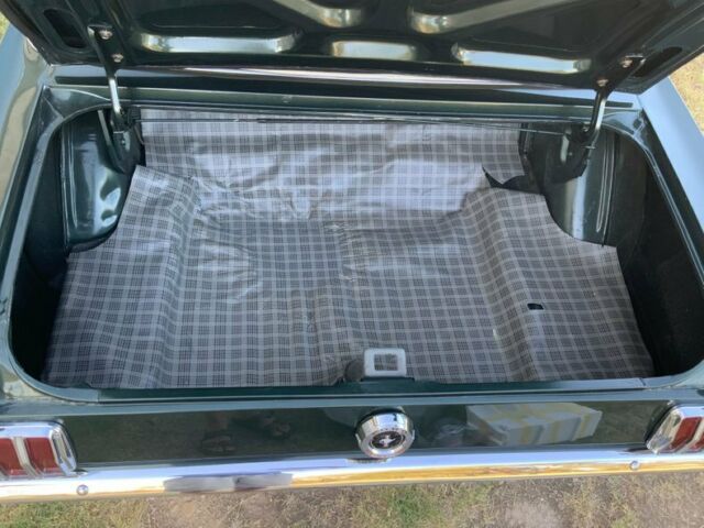 1965 Ford Mustang GT Convertible, A-code 289, 4-speed - photo 5