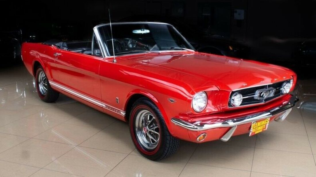 1965 Ford Mustang GT Convertible - photo 8