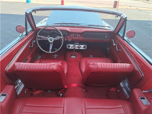 1965 Ford Mustang Convertible - photo 10