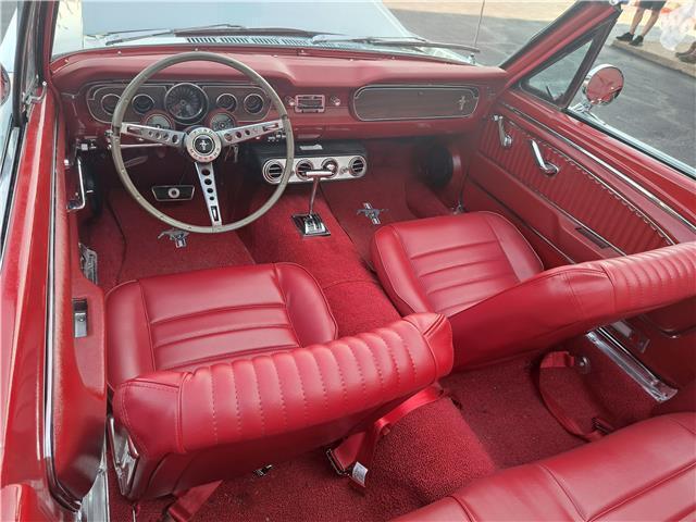 1965 Ford Mustang Convertible - photo 5