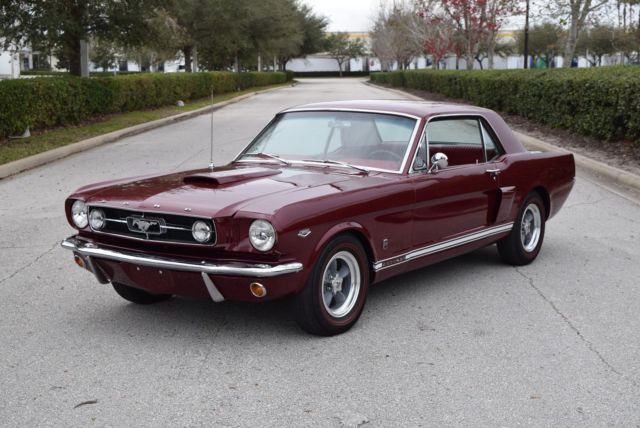 1965 Ford Mustang GT Coupe - Arizona Car - Dual Quad 289 V8 - 5 speed Manual 1965 Ford Mustang GT
