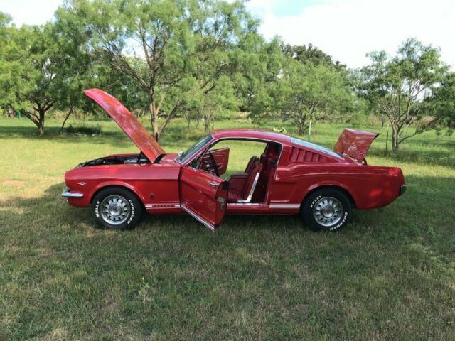 1965 Ford Mustang GT Fastback A code 4 speed - photo 2