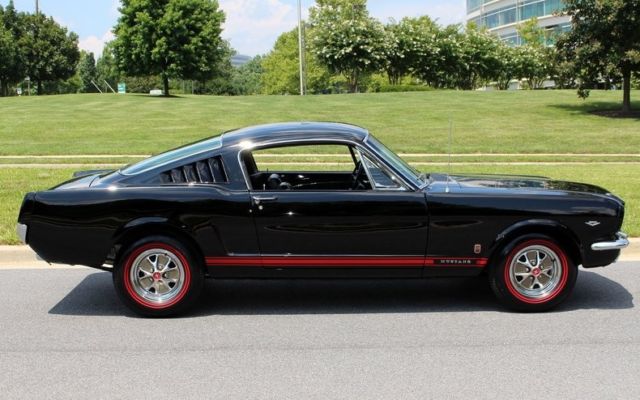 1965 Ford MUSTANG GT FASTBACK -- - photo 6