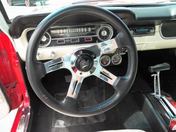 1965 Ford Mustang - photo 4