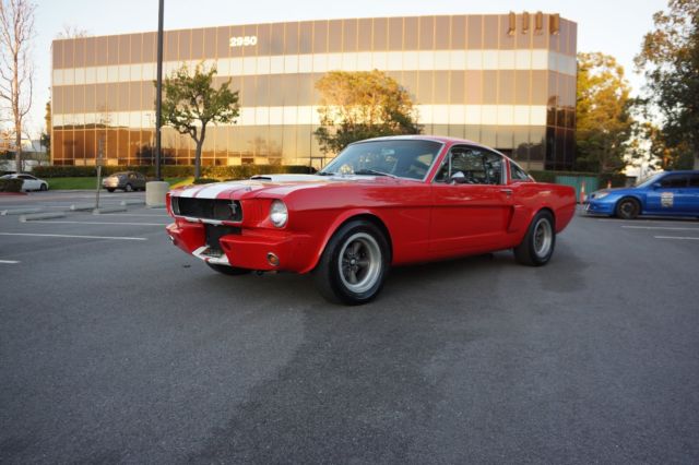 1965 Ford Mustang GT350 Fastback - photo 2