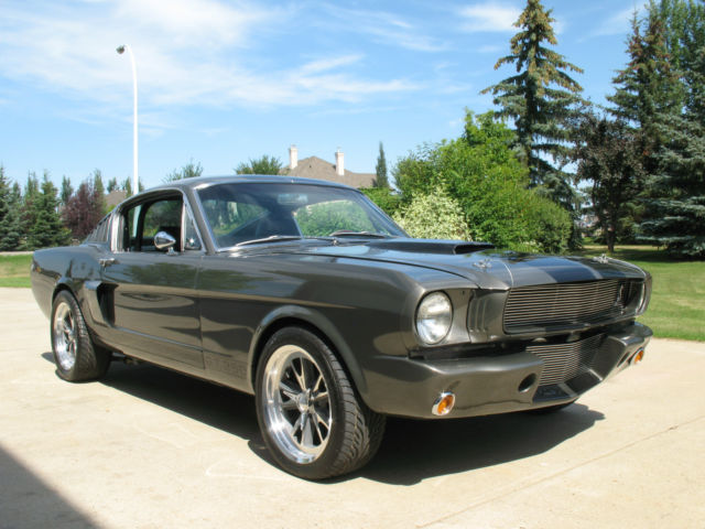 1965 Ford Mustang FASTBACK 2+2 - photo 2