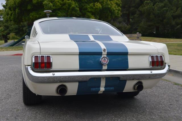 1964 Ford Mustang 5 Speed 4 Wheel Disc Brakes Runs Great - photo 5