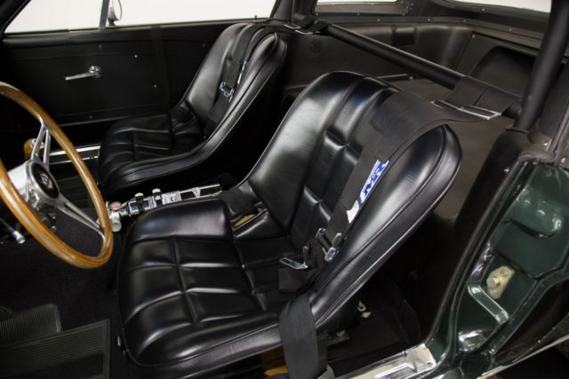 1965 Ford Mustang Shelby GT350R Competition Fastback - photo 10