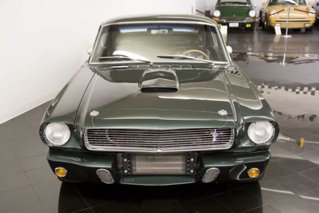 1965 Ford Mustang Shelby GT350R Competition Fastback - photo 2