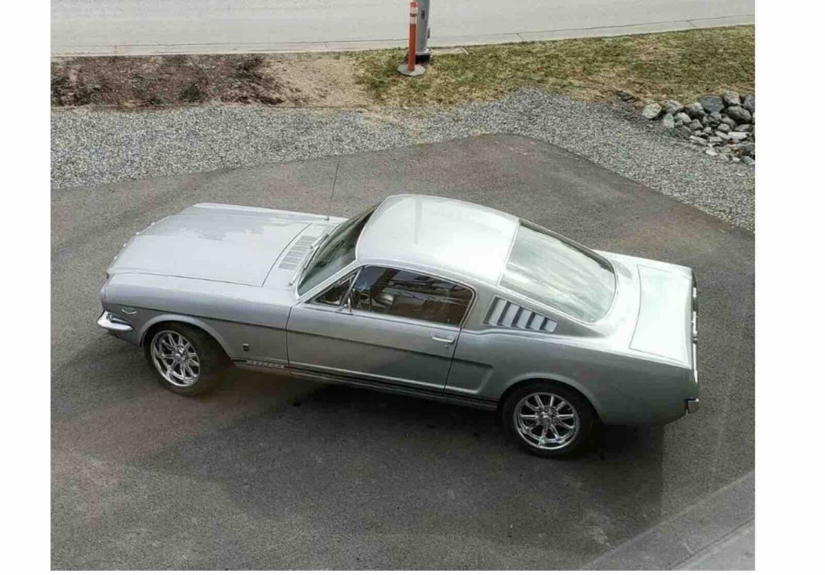 1965 Ford Mustang - photo 12