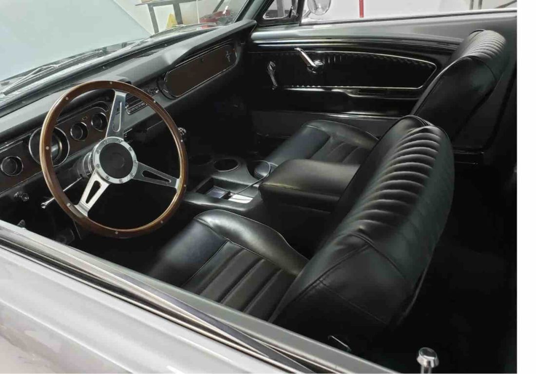 1965 Ford Mustang FASTBACK - photo 11