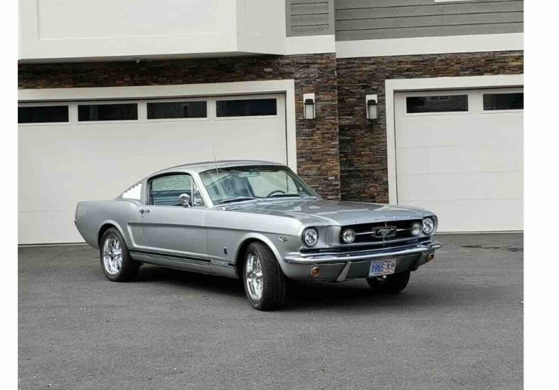 1965 Ford Mustang FASTBACK - photo 2