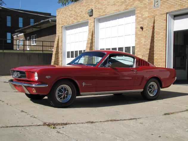1965 Ford Mustang - photo 3