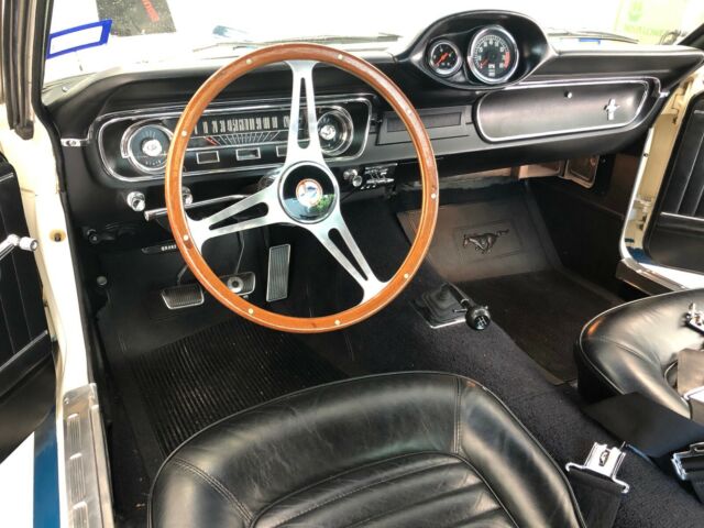 1965 Ford Mustang GT 350 - photo 3