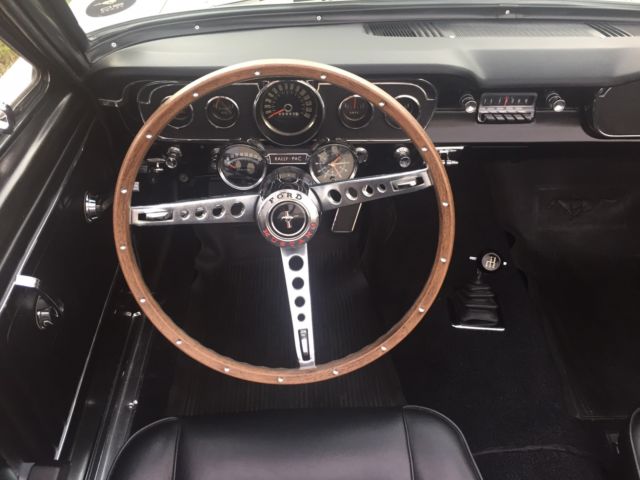 1965 Ford Mustang - photo 10