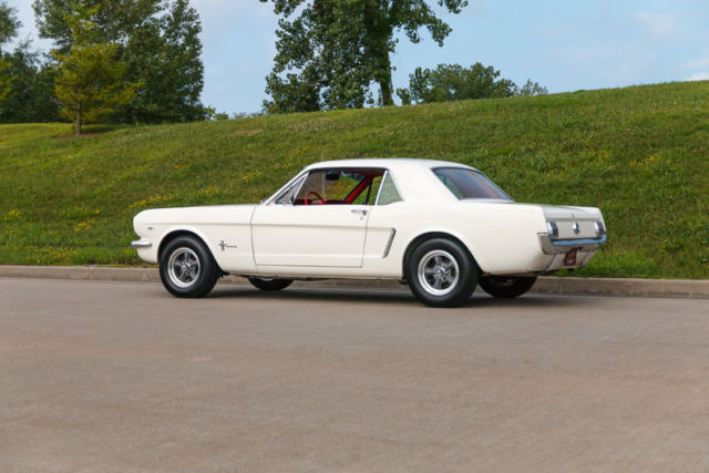 1965 Ford Mustang Coupe - photo 8