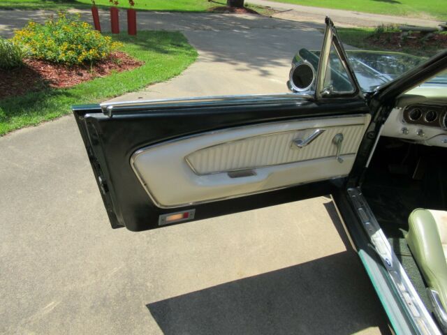 1965 Ford Mustang - photo 10
