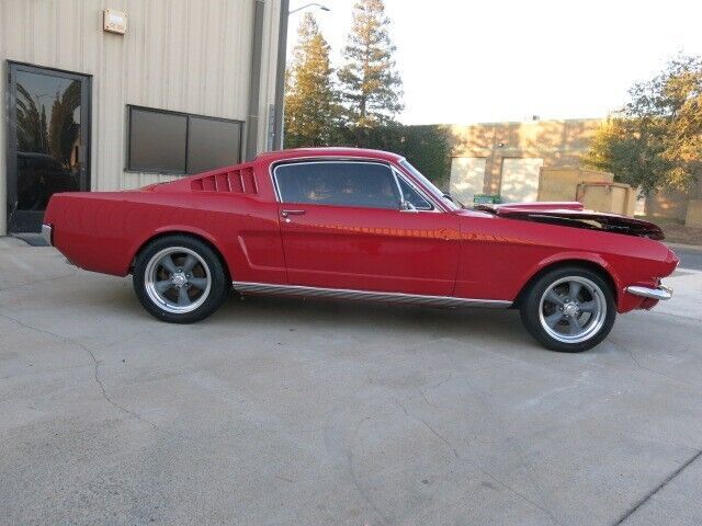 1965 Ford Mustang - photo 4