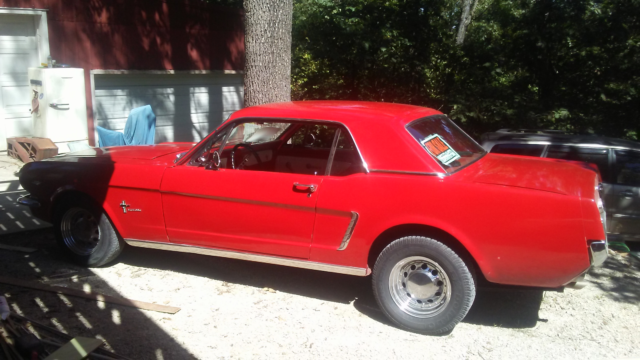 1965 Ford Mustang standard - photo 2