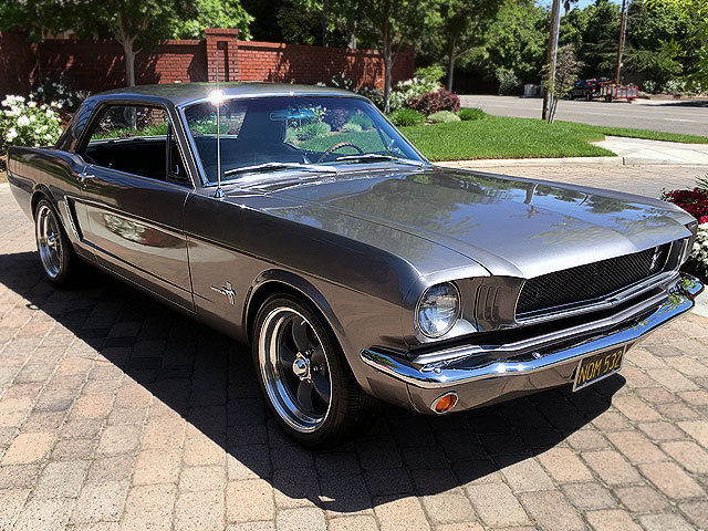 1965 FORD MUSTANG RESTO MOD / V8 / 4 WHEEL DISK / SEE VIDEO / NO RESERVE ! 1965 Ford Mustang