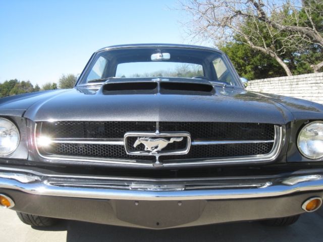 1965 Ford Mustang Restomod 5-speed - photo 8