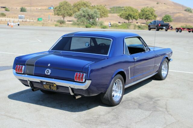 1965 Ford Mustang - photo 2