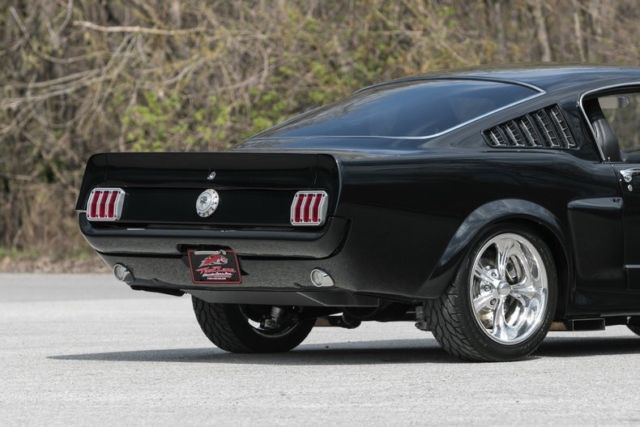 1965 Ford Mustang Custom Restomod - photo 10