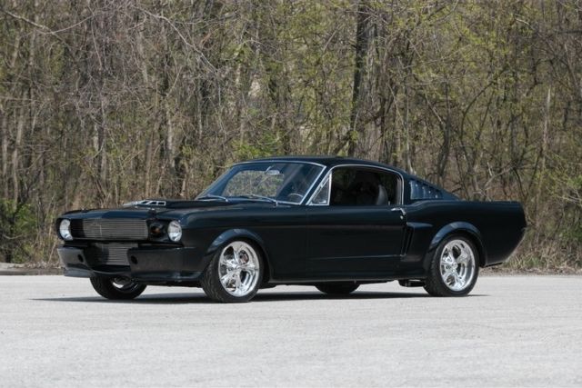 1965 Ford Mustang Custom Restomod - photo 4