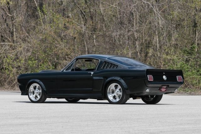 1965 Ford Mustang Custom Restomod - photo 7