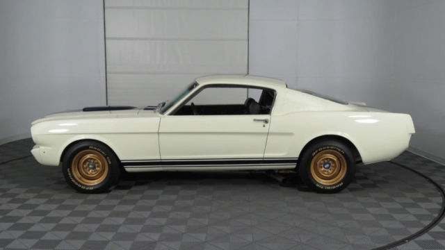 1965 Ford Mustang - photo 3