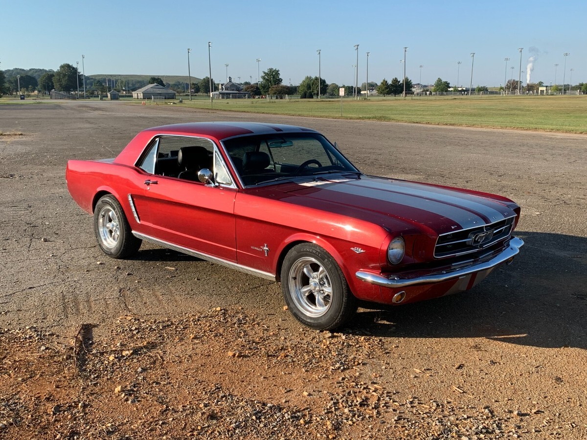 1965 Ford Mustang - photo 2
