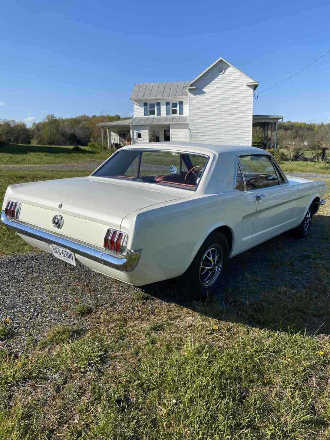 1965 Ford Mustang pony seats - photo 4