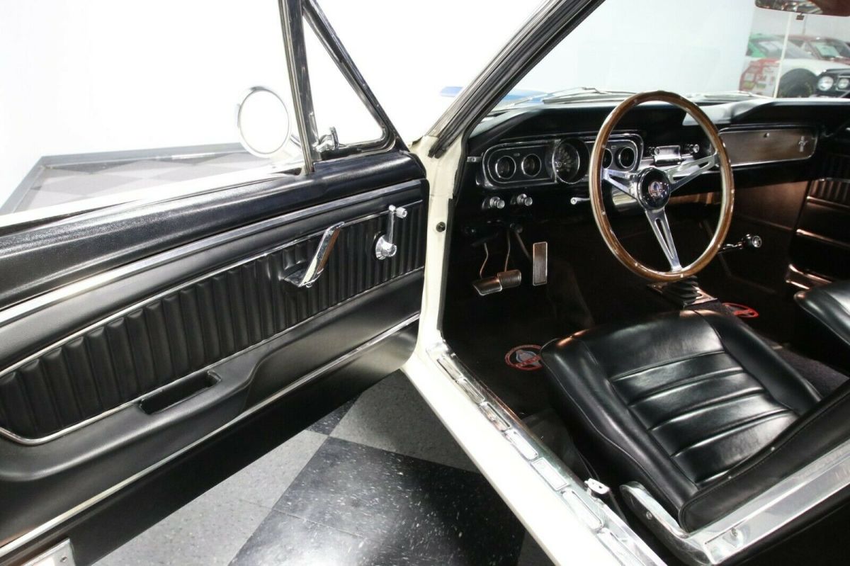 1965 Ford Mustang - photo 6