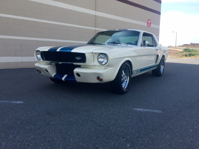 1965 Ford Mustang - photo 3