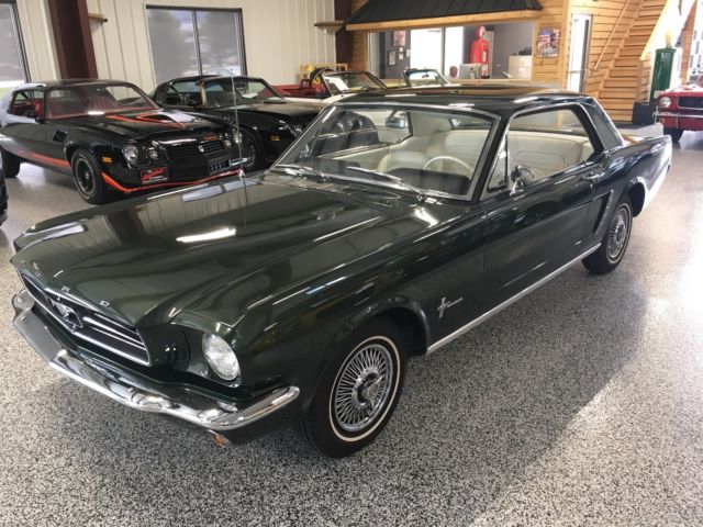 1965 Ford Mustang - photo 3