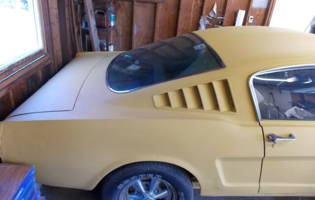 1965 Ford Mustang 2+2 Fastback - photo 2