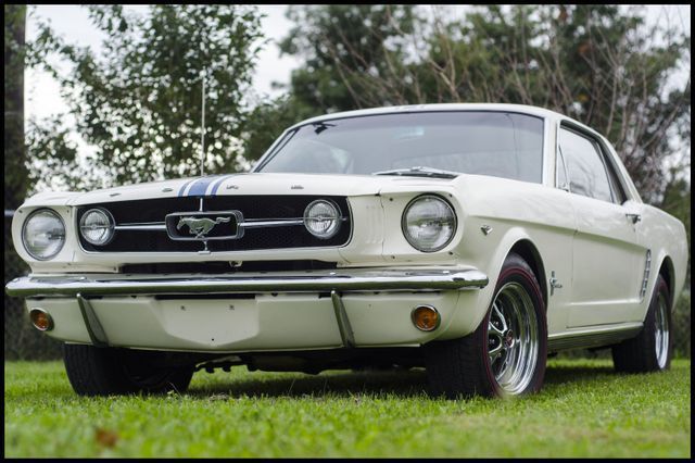 1965 FORD MUSTANG Wimbledon White Automatic Very Documented!!! 1965 Ford Mustang --