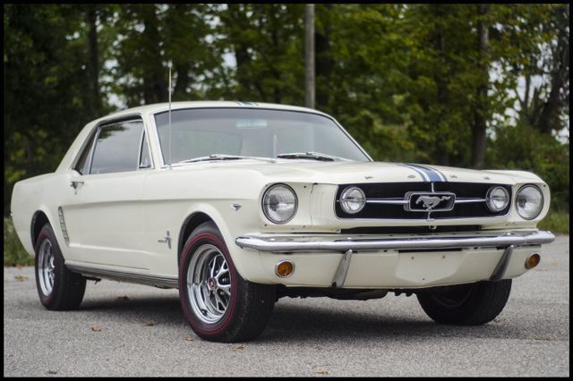 1965 Ford Mustang -- - photo 4