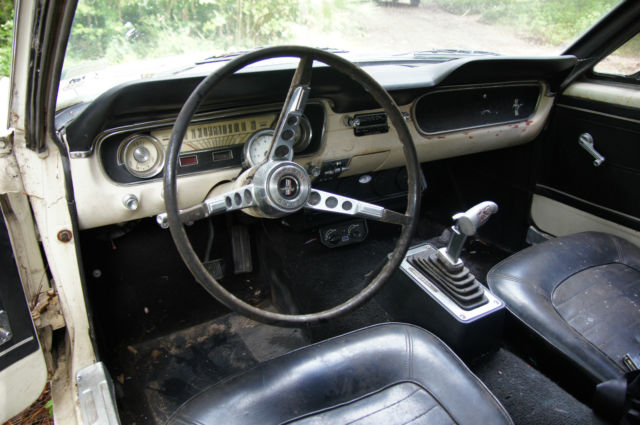 1965 Ford Mustang - photo 11
