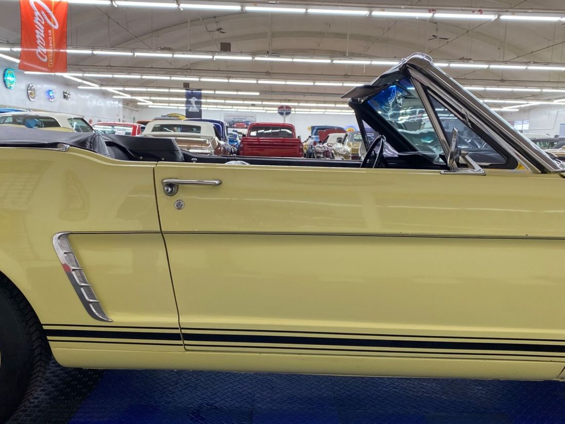 1965 Ford Mustang - CONVERTIBLE - FACTORY A/C - 3 SPEED MANUAL - - photo 13