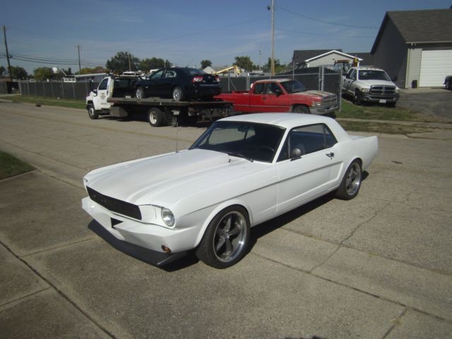 1965 Ford Mustang - photo 2