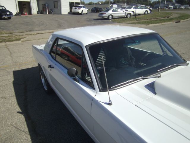 1965 Ford Mustang - photo 6