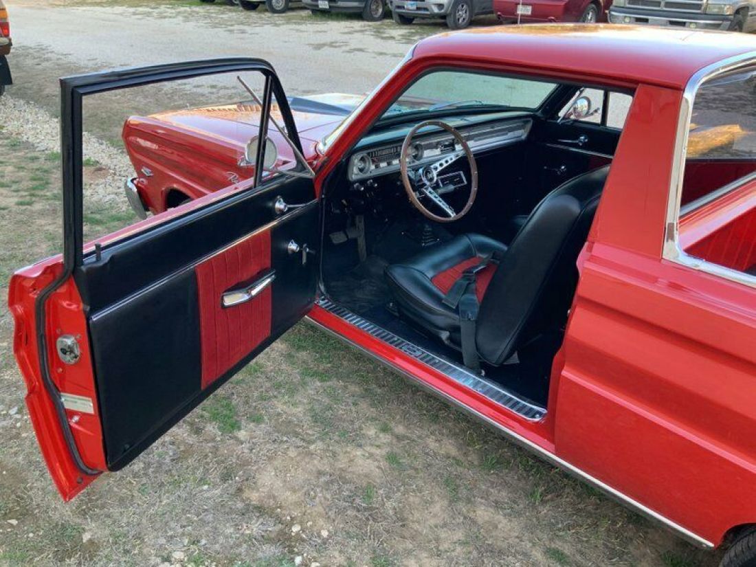 1965 Ford Ranchero Orig A code now 302/351 heads 4 speed magnum 500's - photo 2