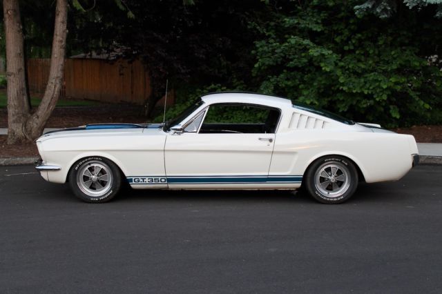 1965 Shelby Mustang GT350 - photo 2