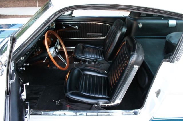 1965 Shelby Mustang GT350 - photo 5