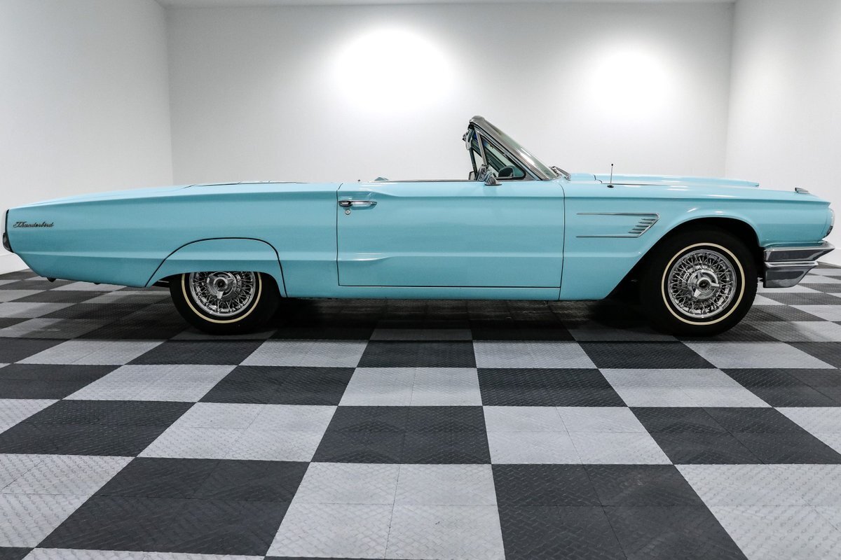 1965 Ford Thunderbird - photo 12