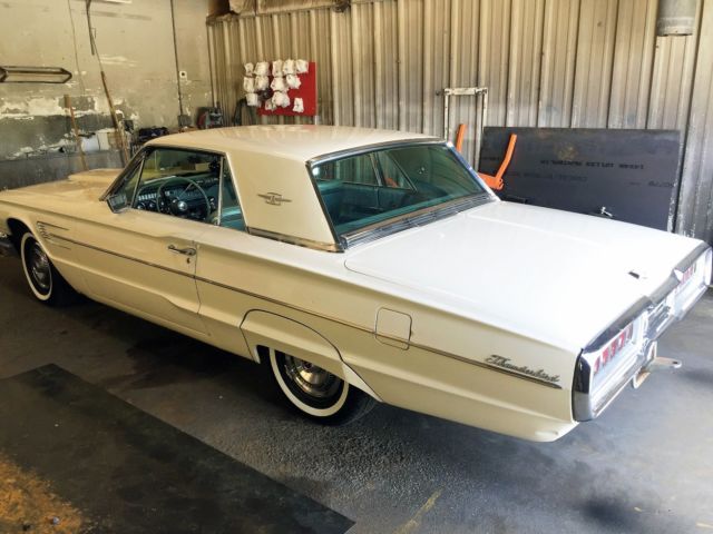 1965 Ford Thunderbird - photo 3