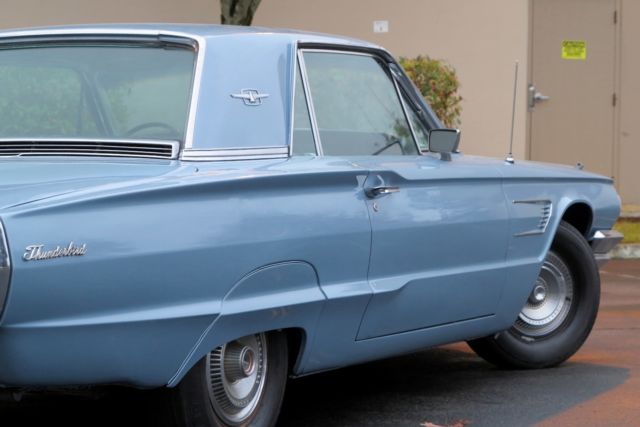 1965 Ford Thunderbird Coupe - photo 11